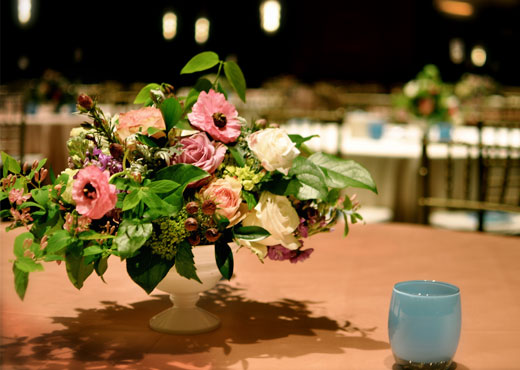 gold-lilac-pink-centerpiece-ms-dinner-of-champions-2011