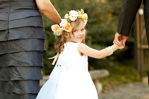 FInch & Thistle Seattle wedding hair flowers